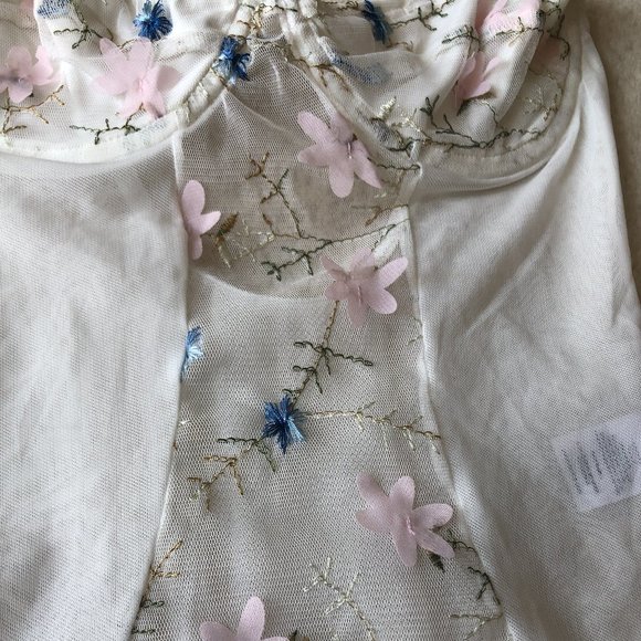 OW Intimates Body Suit - Picture 4 of 4